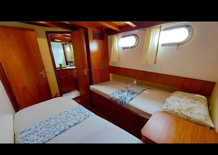 Markus,mandalina,teknesi Bodrum